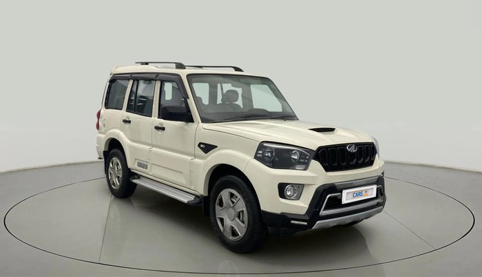 2022 Mahindra Scorpio S5, Diesel, Manual, 29,752 km, Right Front Diagonal