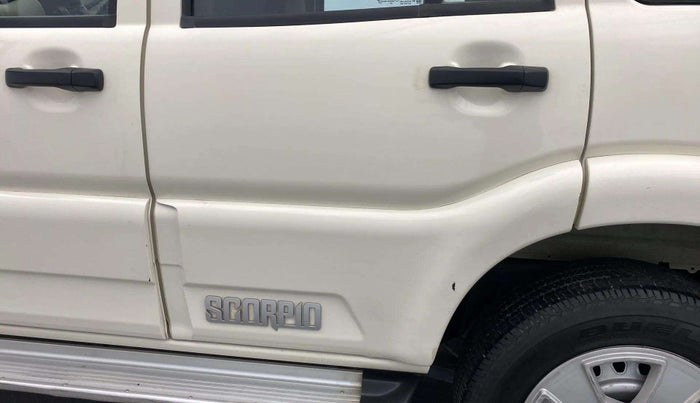 2022 Mahindra Scorpio S5, Diesel, Manual, 29,752 km, Rear left door - Paint minor damage