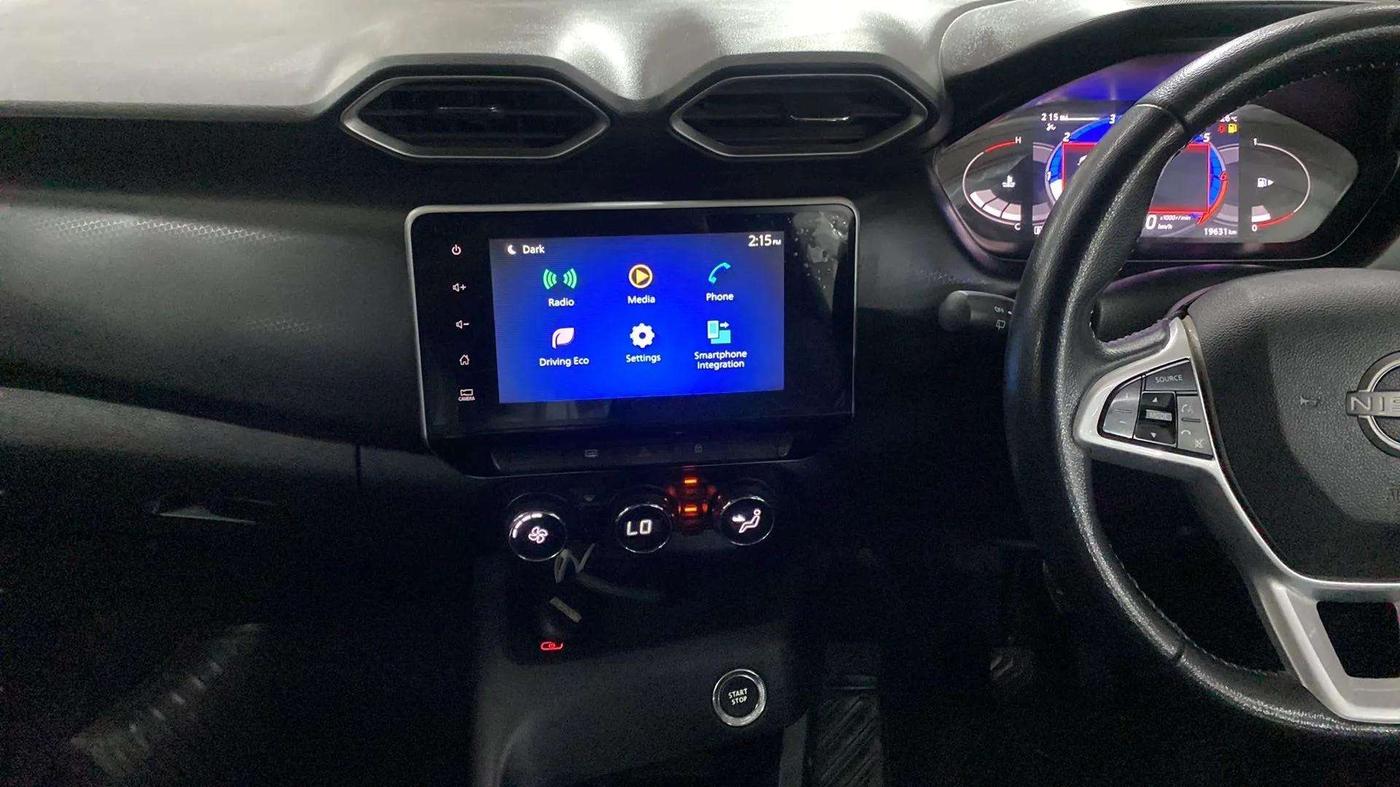 2022 Nissan MAGNITE XV PREMIUM TURBO CVT, Petrol, Automatic, 19,790 km, Air Conditioner
