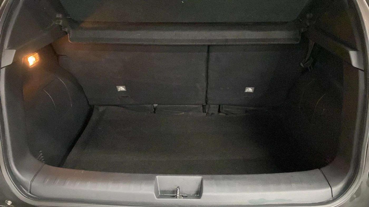 2022 Nissan MAGNITE XV PREMIUM TURBO CVT, Petrol, Automatic, 19,790 km, Boot Inside