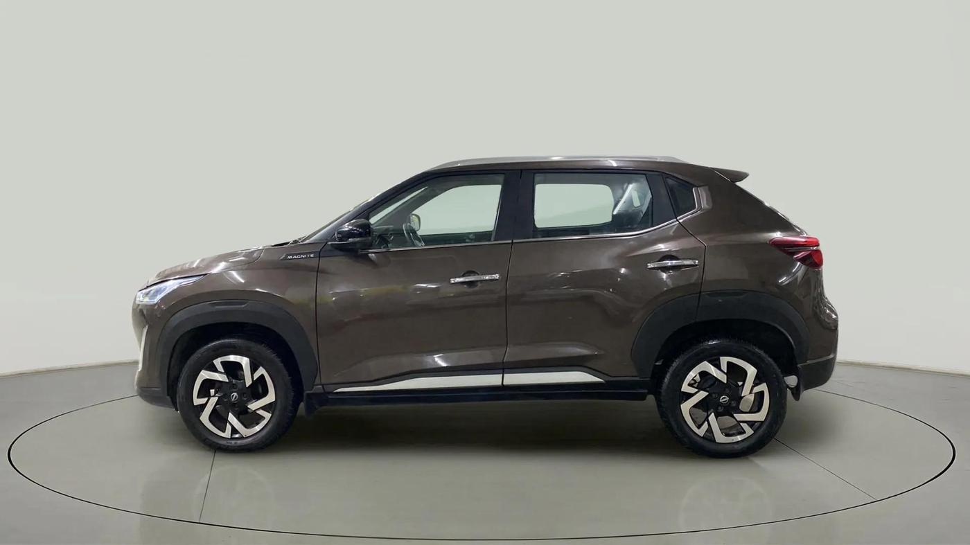 2022 Nissan MAGNITE XV PREMIUM TURBO CVT, Petrol, Automatic, 19,790 km, Left Side