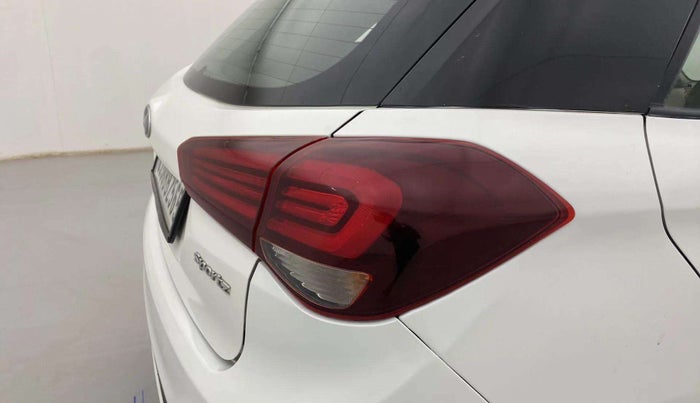 2019 Hyundai Elite i20 SPORTZ PLUS 1.4 CRDI, Diesel, Manual, 87,882 km, Right tail light - Minor damage