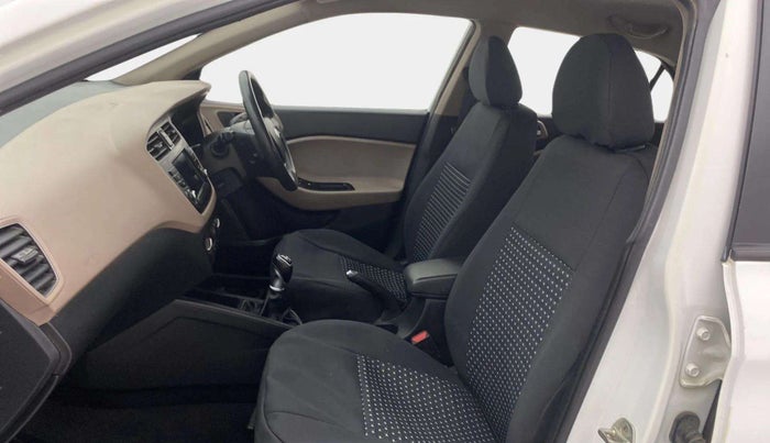 2019 Hyundai Elite i20 SPORTZ PLUS 1.4 CRDI, Diesel, Manual, 87,882 km, Right Side Front Door Cabin