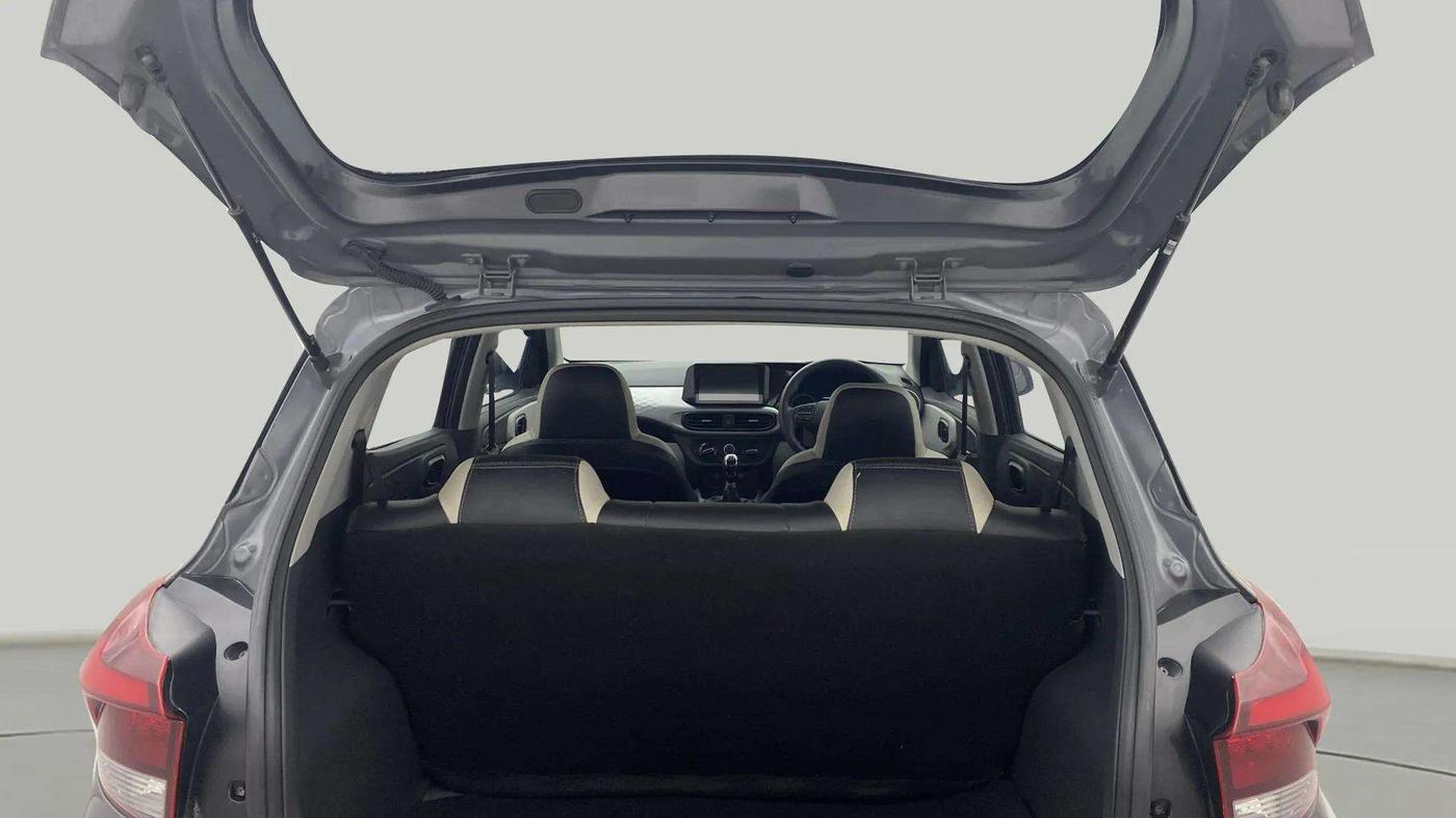 2023 Hyundai GRAND I10 NIOS MAGNA 1.2 KAPPA VTVT, Petrol, Manual, 31,436 km, Boot Inside