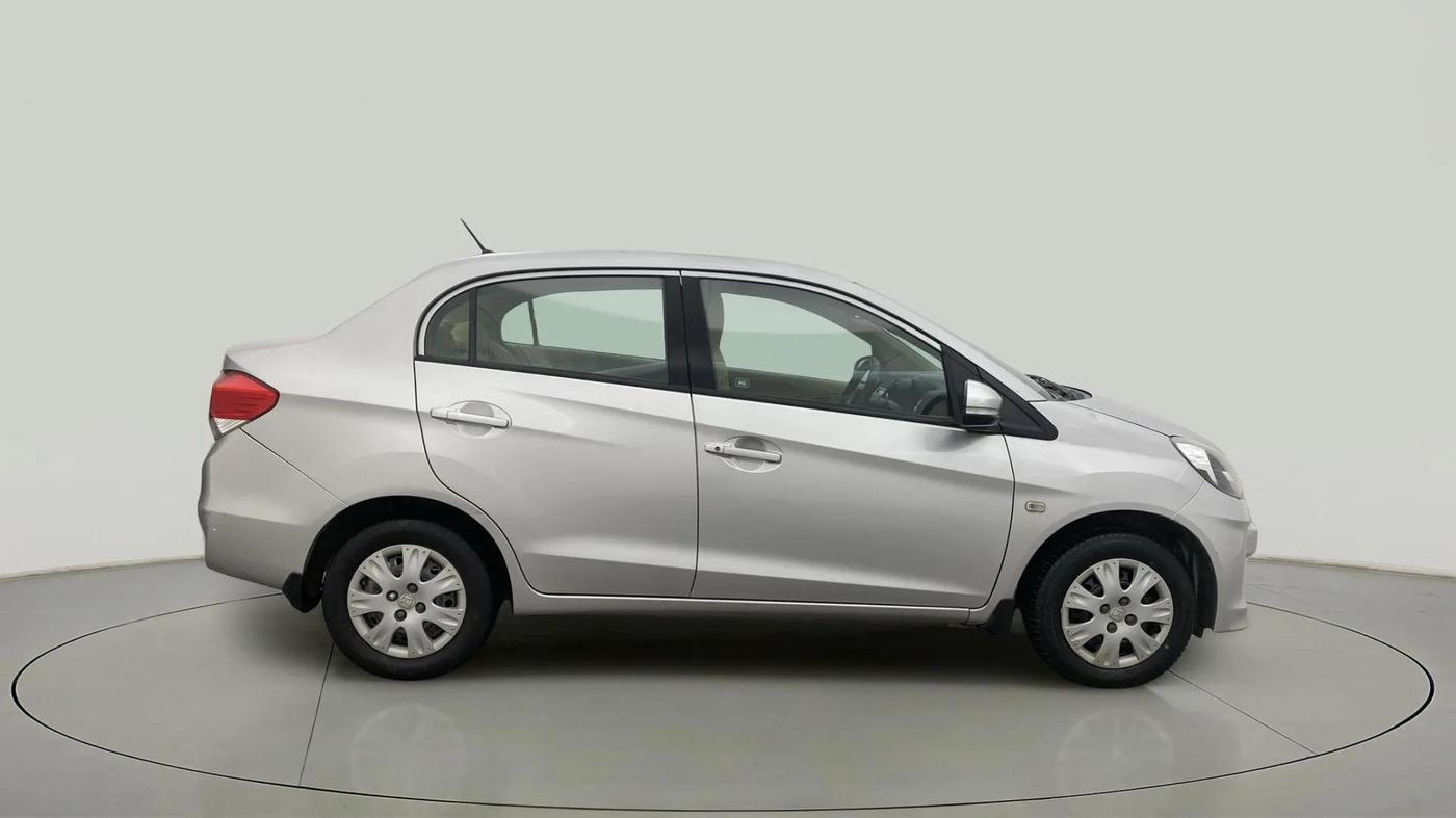 2015 Honda Amaze 1.2L I-VTEC S, CNG, Manual, 99,653 km, Right Side View