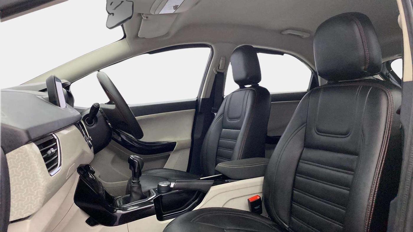 2020 Tata NEXON XZ PLUS PETROL, Petrol, Manual, 36,038 km, Right Side Front Door Cabin