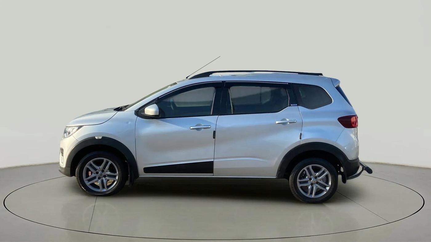 2020 Renault TRIBER RXZ, Petrol, Manual, 62,684 km, Left Side