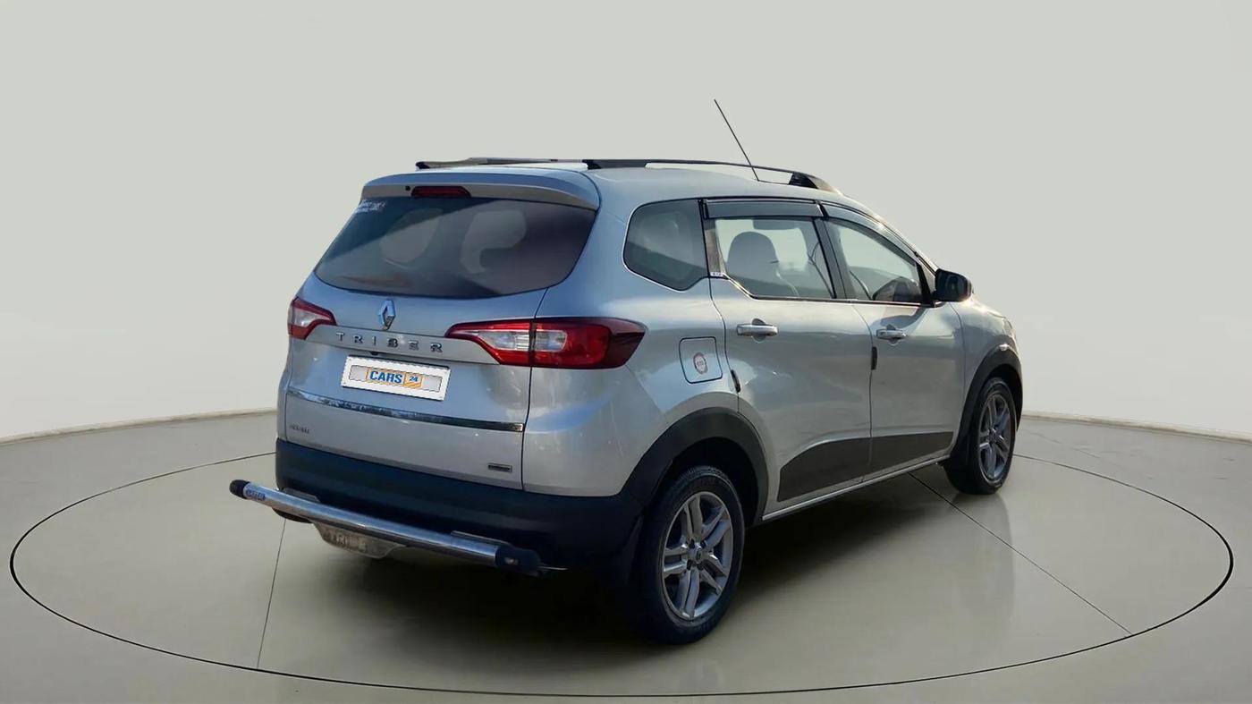 2020 Renault TRIBER RXZ, Petrol, Manual, 62,684 km, Right Back Diagonal