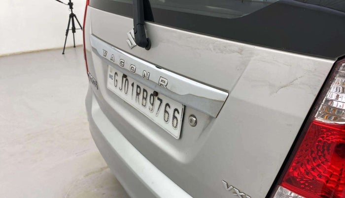 2013 Maruti Wagon R 1.0 VXI, Petrol, Manual, 48,407 km, Dicky (Boot door) - Slightly rusted