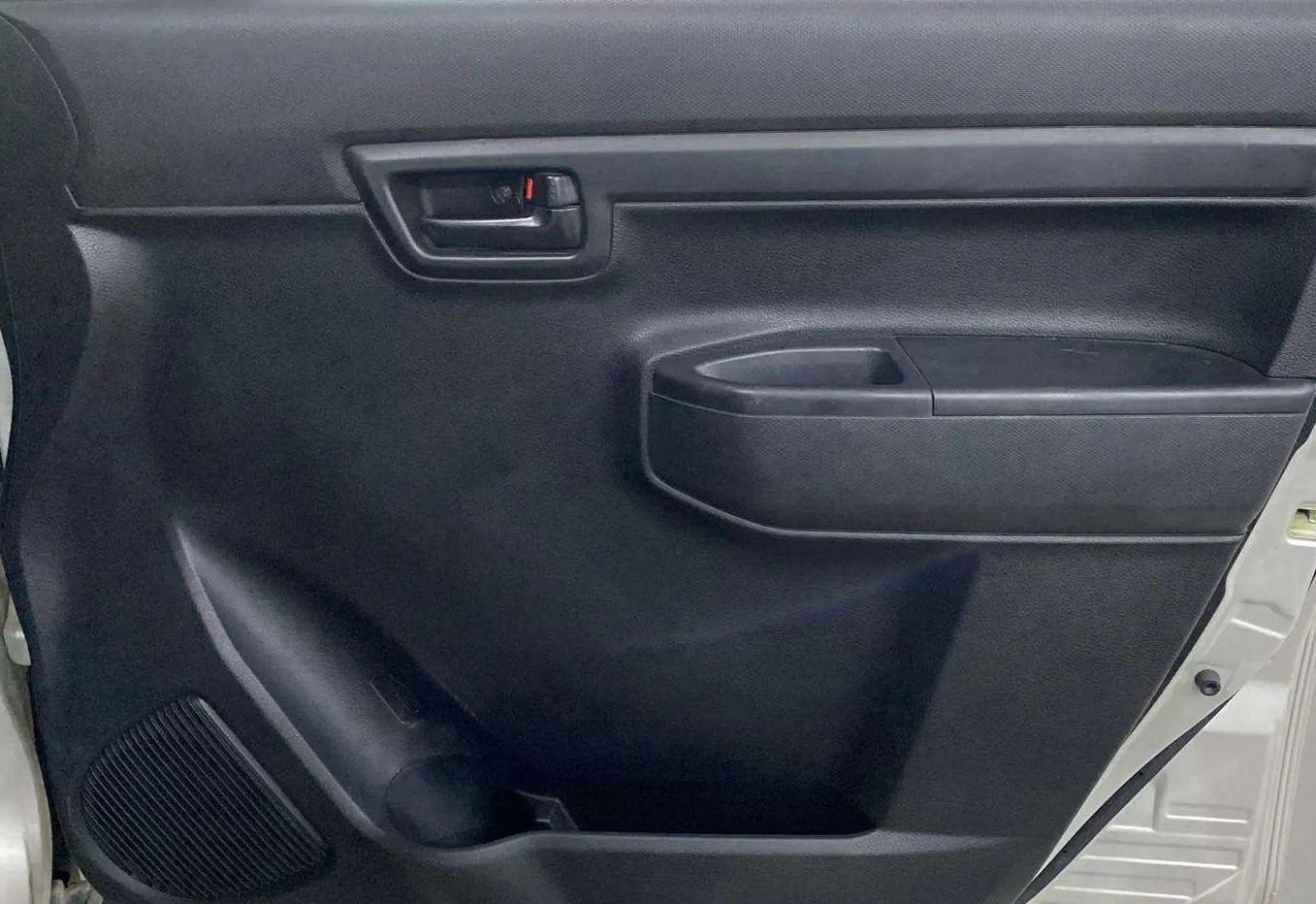 2021 Maruti S PRESSO VXI AMT, Petrol, Automatic, 32,142 km, Driver Side Door Panels Control