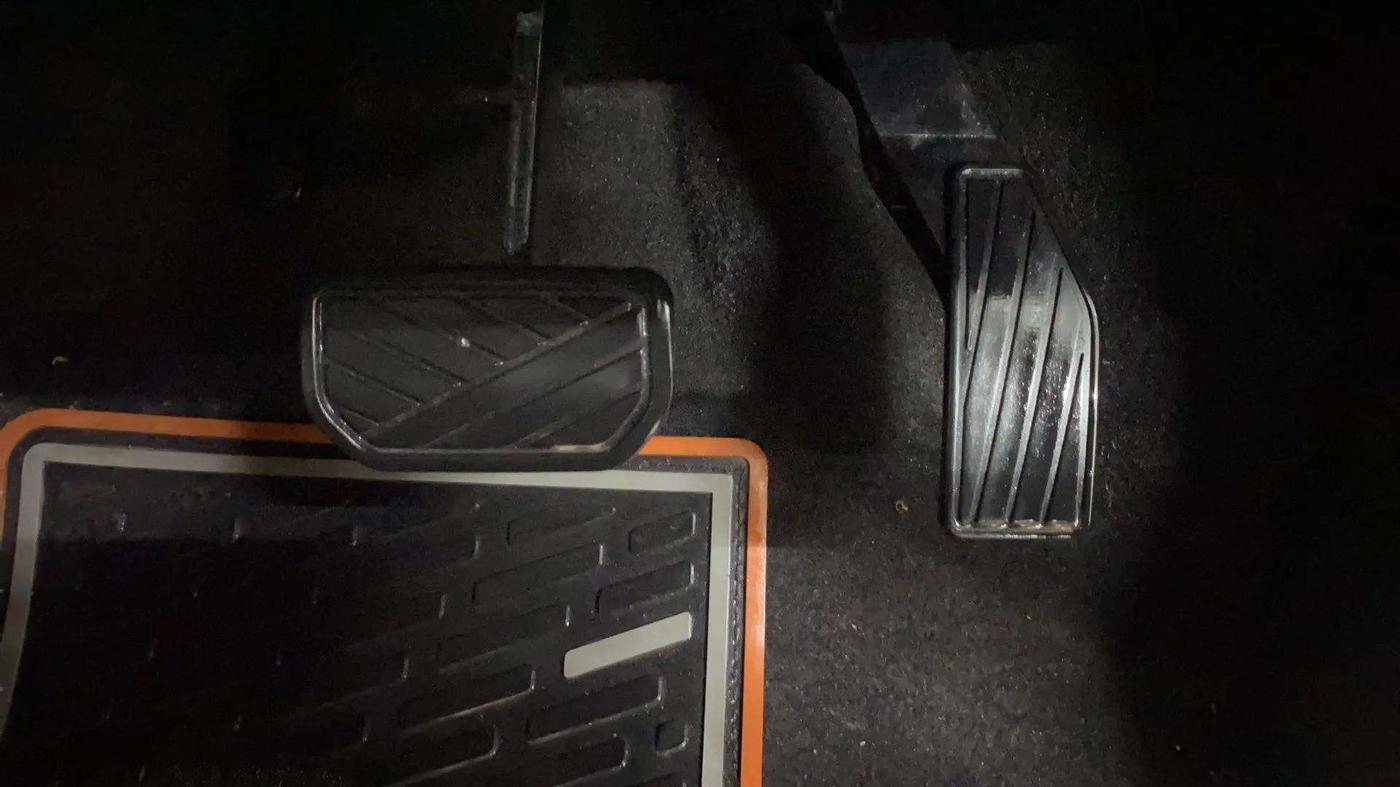 2021 Maruti S PRESSO VXI AMT, Petrol, Automatic, 32,142 km, Pedals