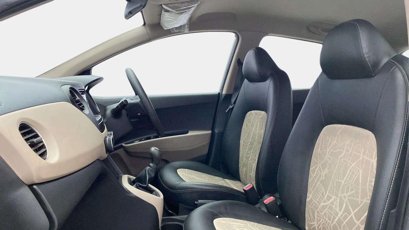 2017 Hyundai Grand i10 MAGNA 1.2 KAPPA VTVT, Petrol, Manual, 6,353 km, Right Side Front Door Cabin