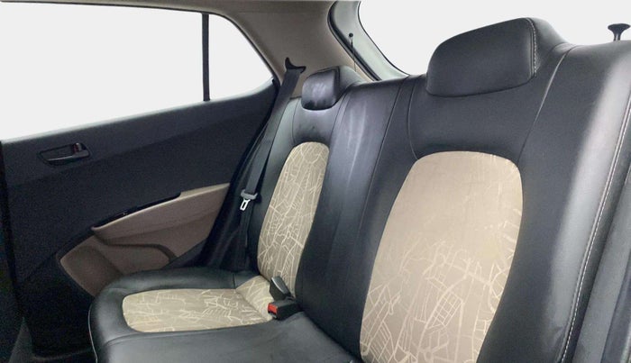 2017 Hyundai Grand i10 MAGNA 1.2 KAPPA VTVT, Petrol, Manual, 6,353 km, Right Side Rear Door Cabin
