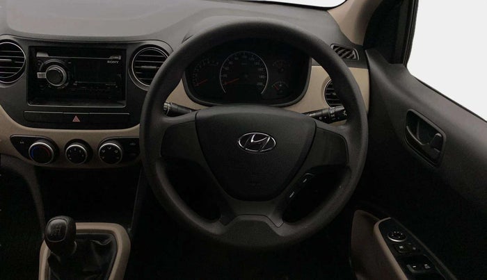 2017 Hyundai Grand i10 MAGNA 1.2 KAPPA VTVT, Petrol, Manual, 6,353 km, Steering Wheel Close Up