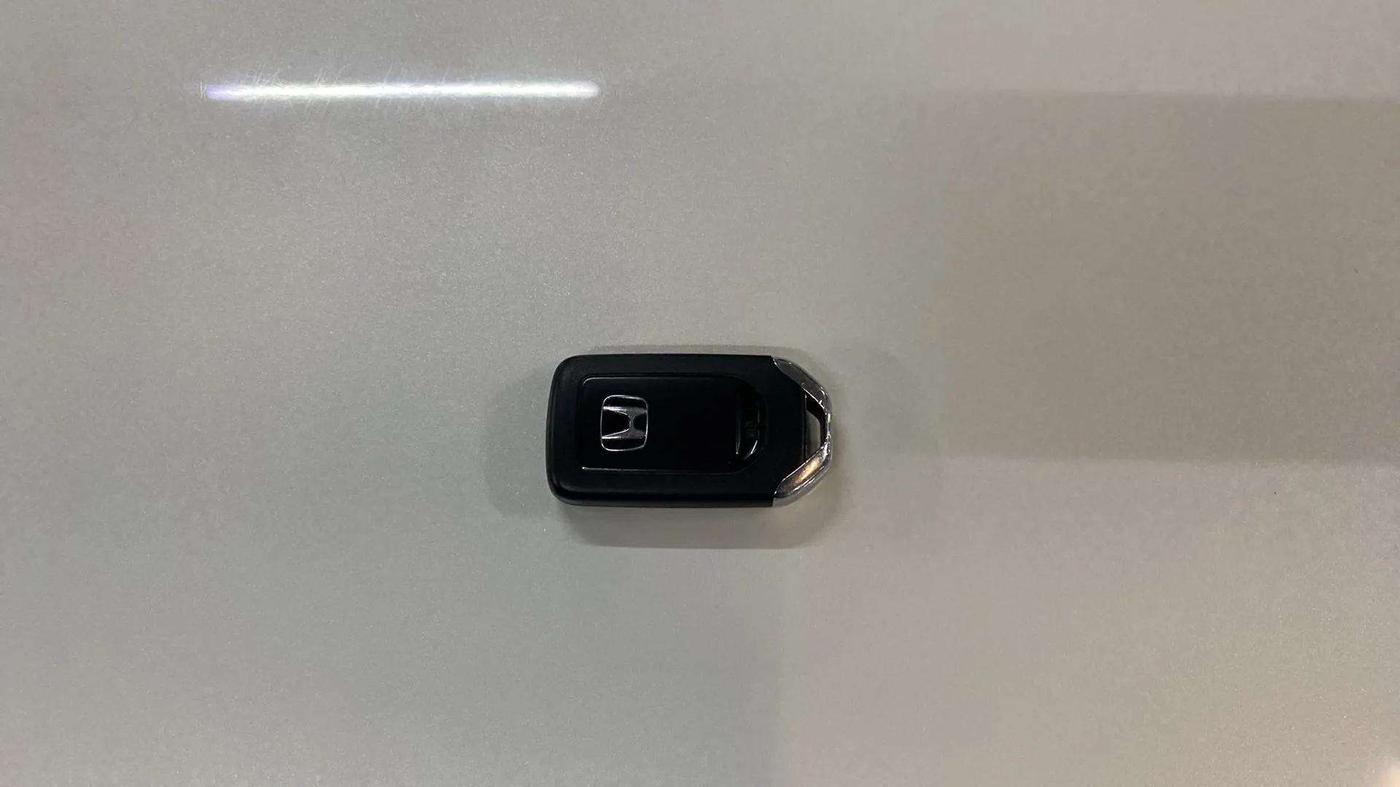 2021 Honda WR-V 1.2L I-VTEC VX MT, Petrol, Manual, 56,759 km, Key Close Up