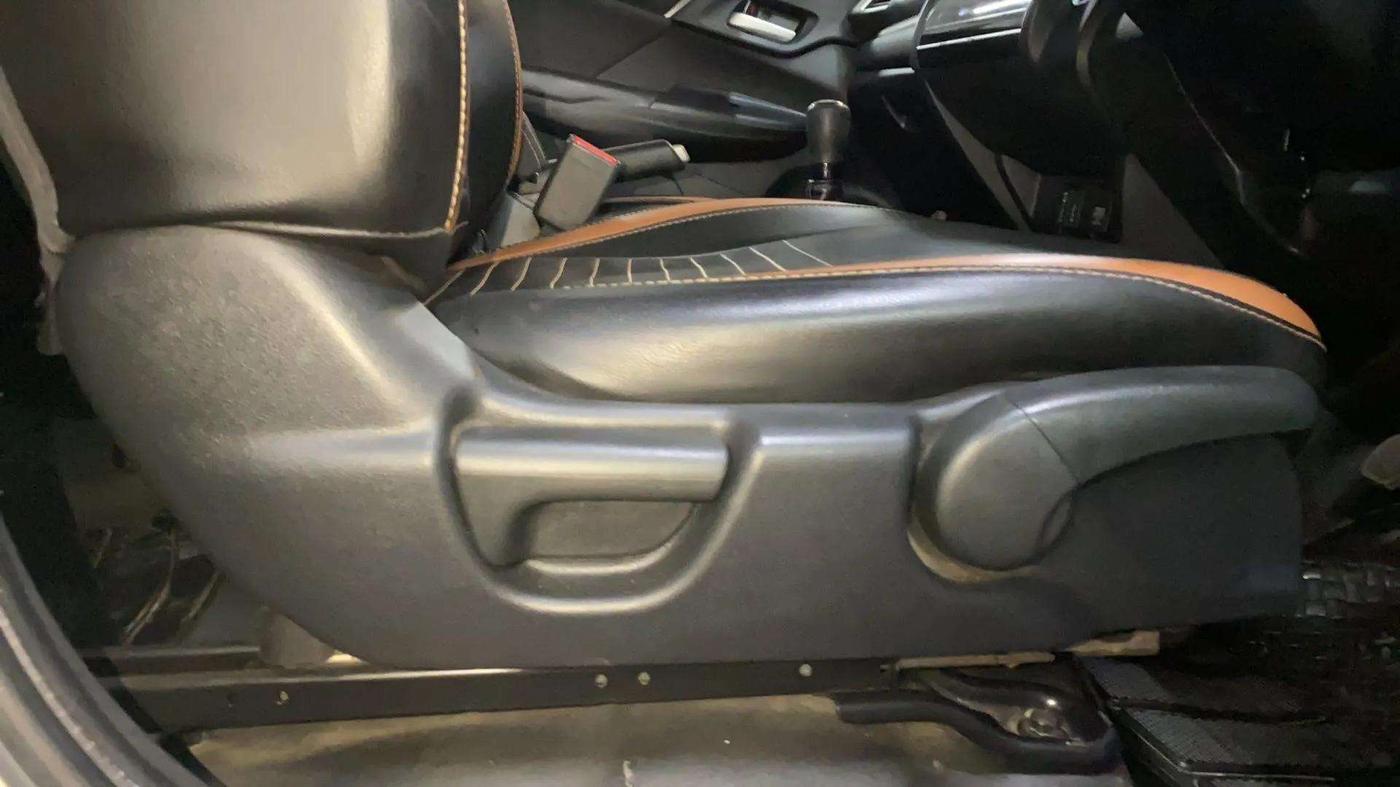 2021 Honda WR-V 1.2L I-VTEC VX MT, Petrol, Manual, 56,759 km, Driver Side Adjustment Panel