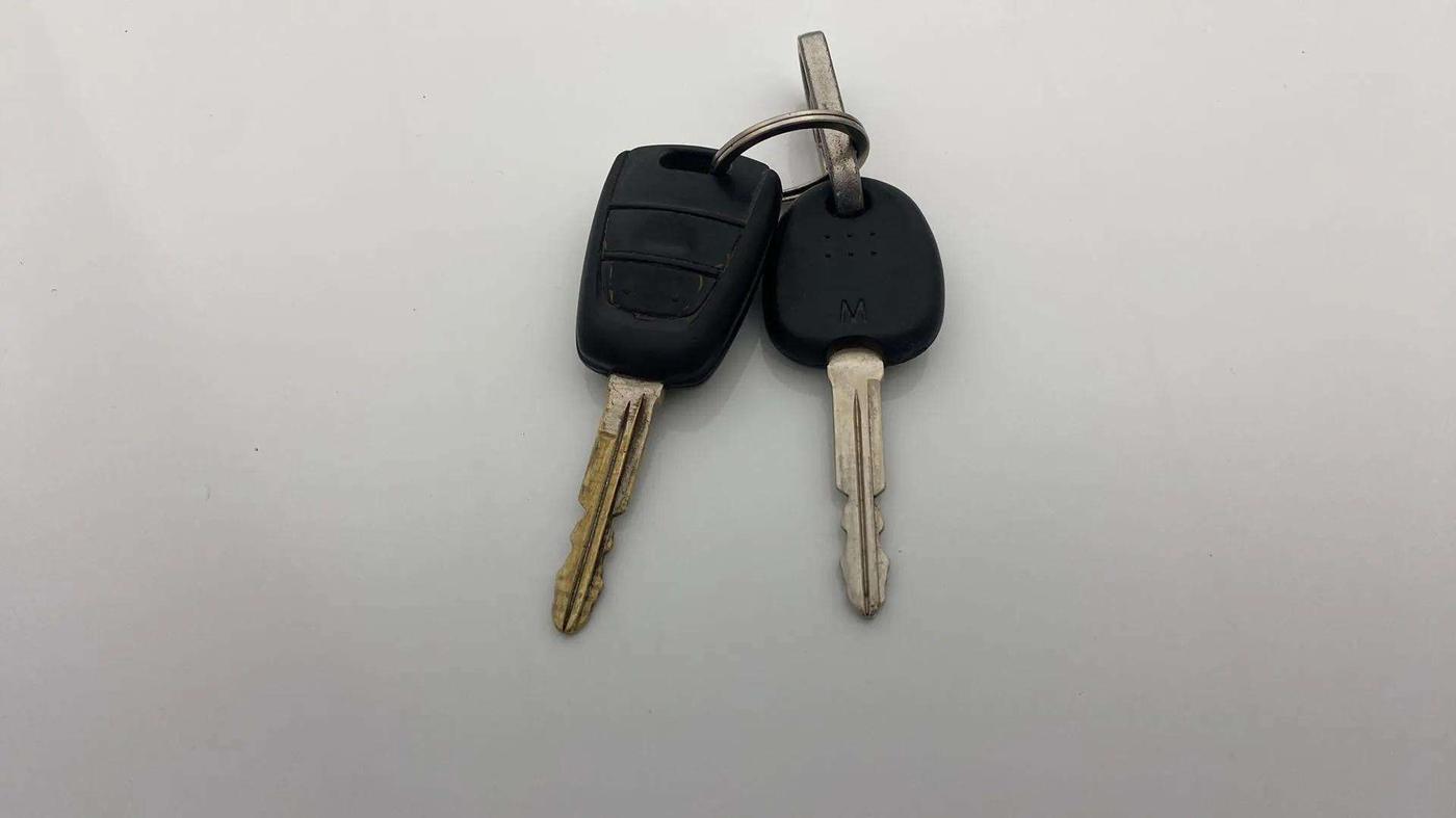 2021 Hyundai NEW SANTRO SPORTZ MT, Petrol, Manual, 29,749 km, Key Close Up
