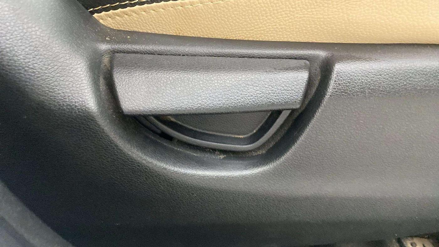 2021 Hyundai NEW SANTRO SPORTZ MT, Petrol, Manual, 29,749 km, Driver Side Adjustment Panel