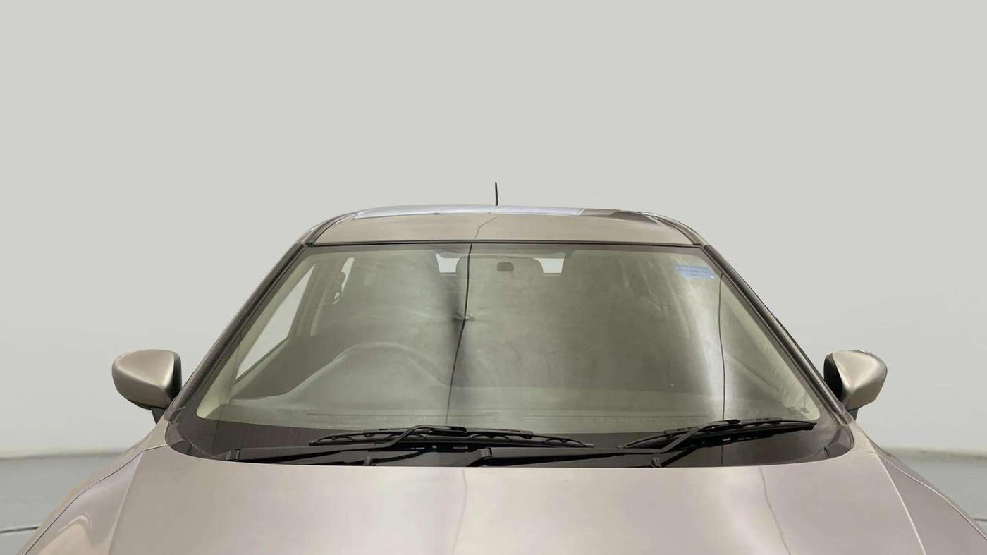 2021 Maruti Baleno SIGMA PETROL 1.2, Petrol, Manual, 51,575 km, Front Windshield