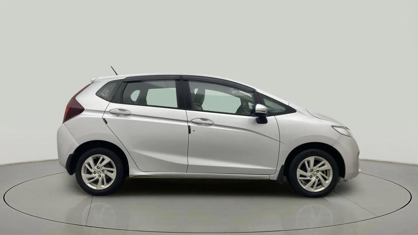 2017 Honda Jazz 1.2L I-VTEC V, Petrol, Manual, 55,722 km, Right Side View