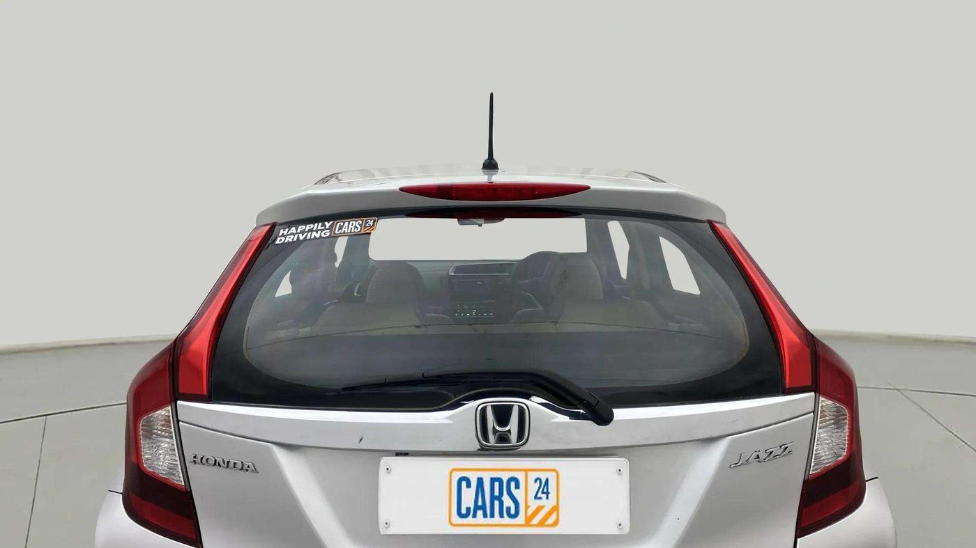 2017 Honda Jazz 1.2L I-VTEC V, Petrol, Manual, 55,722 km, Rear Windshield