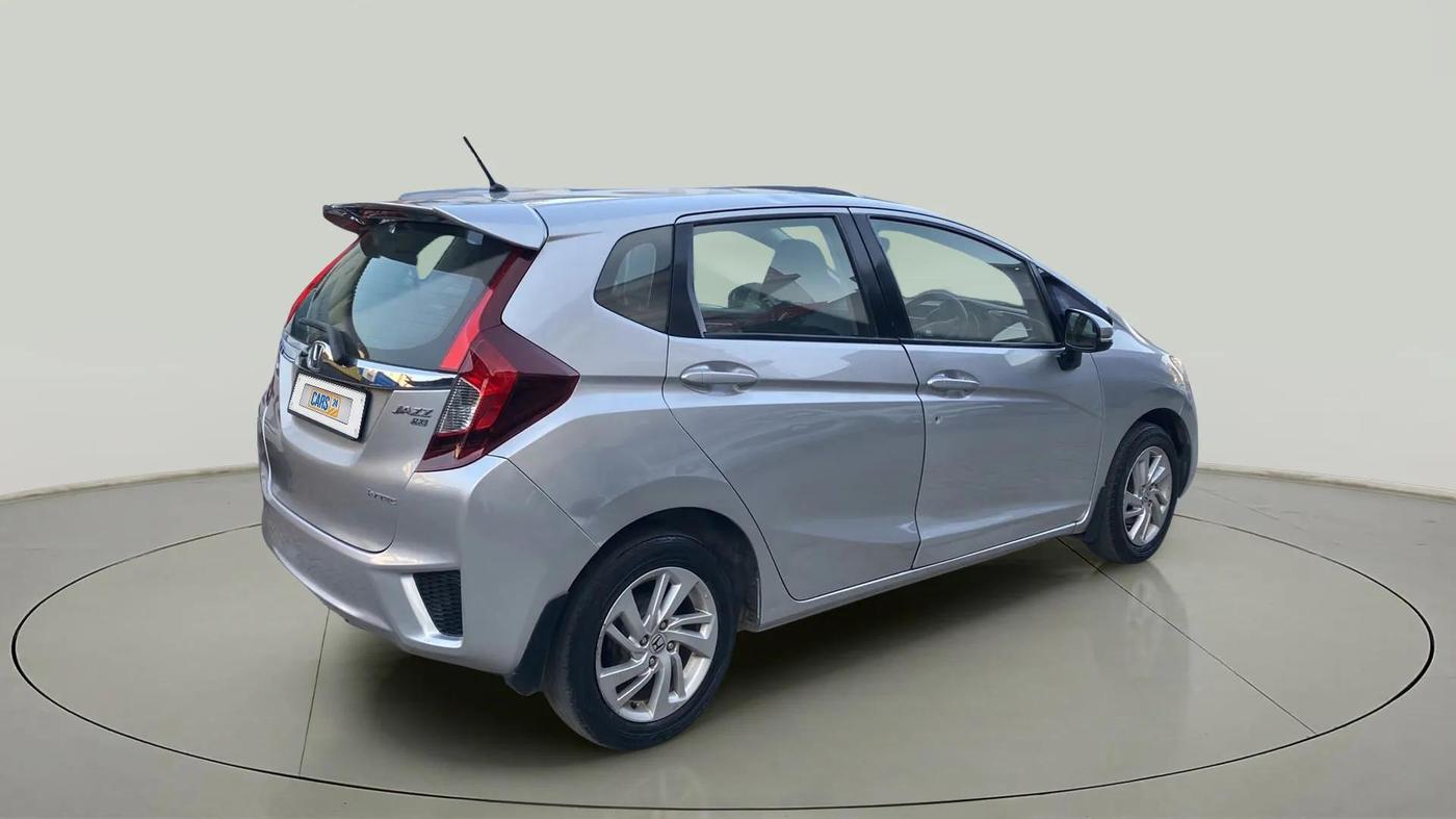 2016 Honda Jazz 1.2L I-VTEC VX, Petrol, Manual, 99,504 km, Right Back Diagonal