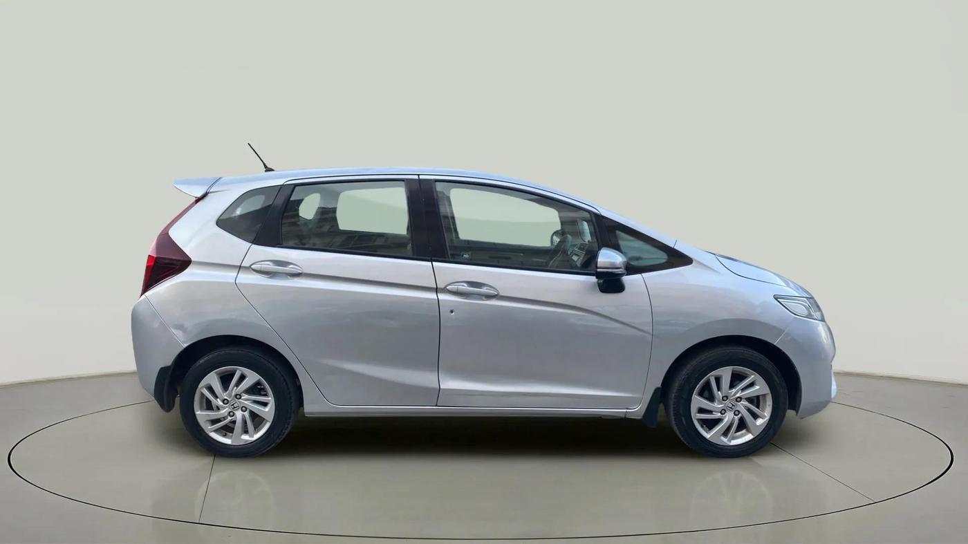 2016 Honda Jazz 1.2L I-VTEC VX, Petrol, Manual, 99,504 km, Right Side View