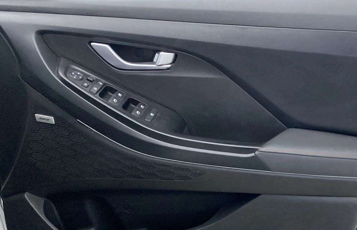 2022 Hyundai Creta SX (O) IVT KNIGHT 1.5 PETROL, Petrol, Automatic, 30,910 km, Driver Side Door Panels Control