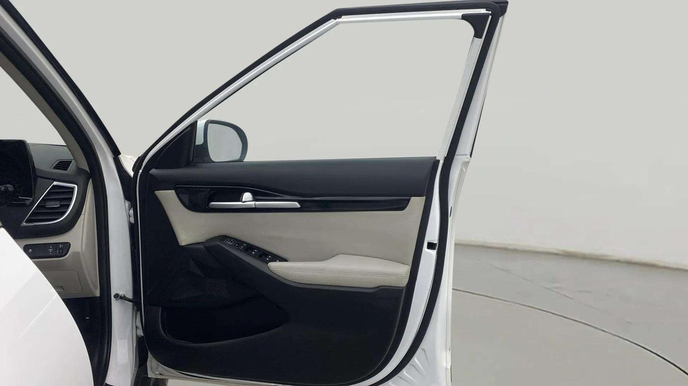 2022 KIA SELTOS HTX 1.5 PETROL, Petrol, Manual, 30,942 km, RHS Front Door