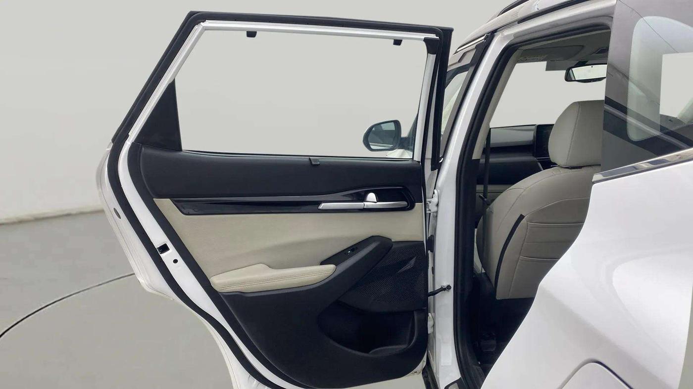 2022 KIA SELTOS HTX 1.5 PETROL, Petrol, Manual, 30,942 km, LHS Rear Door