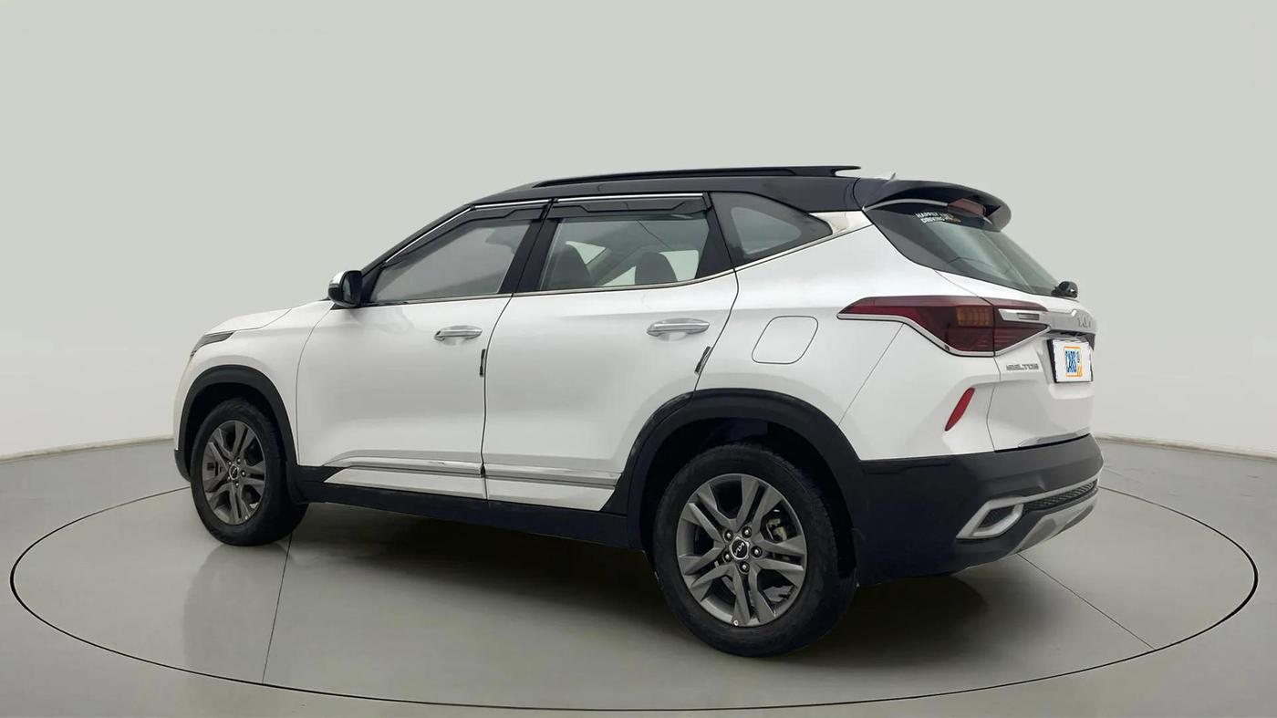 2022 KIA SELTOS HTX 1.5 PETROL, Petrol, Manual, 30,942 km, Left Back Diagonal