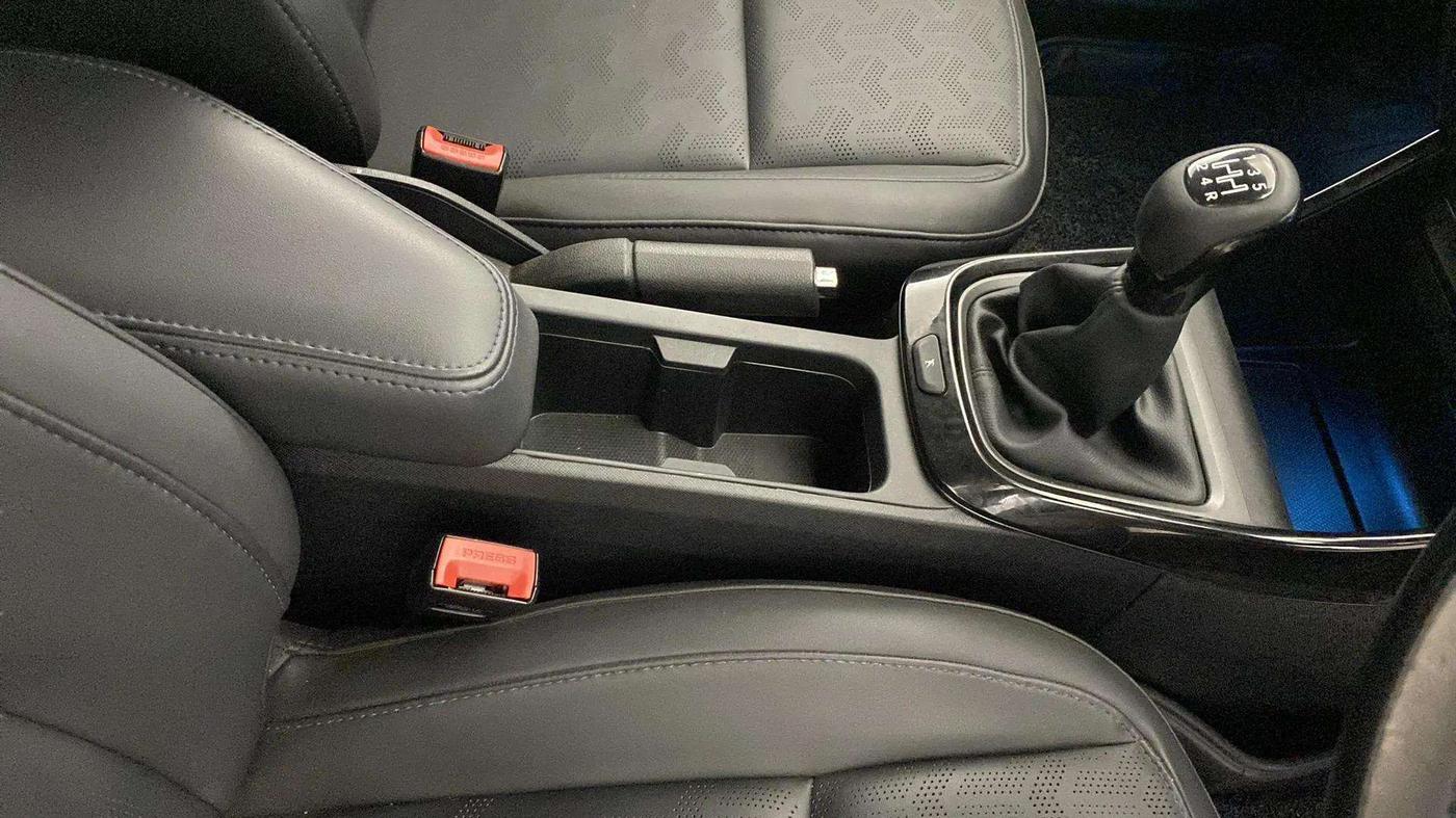 2022 Tata ALTROZ XZ PLUS I-TURBO PETROL DARK EDITION, Petrol, Manual, 40,238 km, Gear Lever