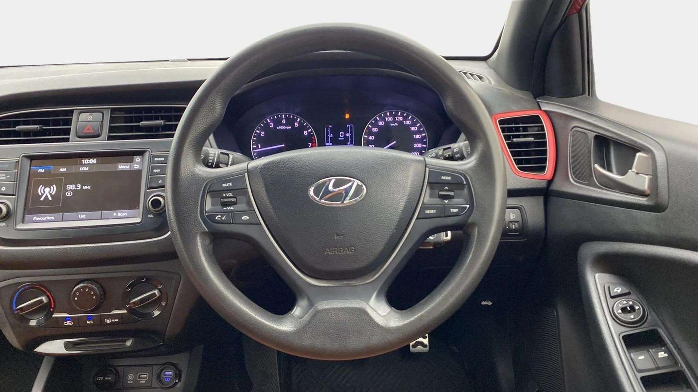 2019 Hyundai i20 Active 1.2 S, Petrol, Manual, 68,142 km, Steering Wheel Close Up