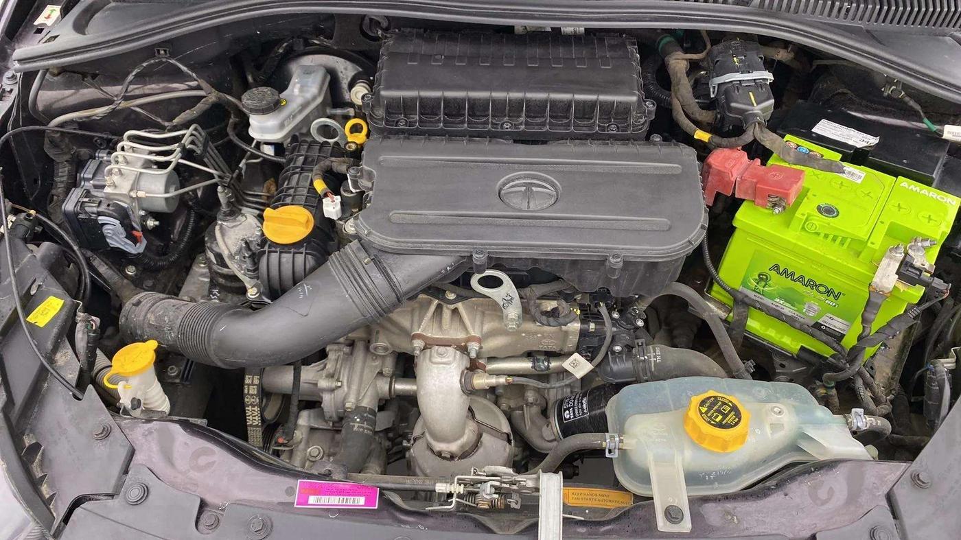 2022 Tata Tiago XZA PLUS PETROL, Petrol, Automatic, 46,608 km, Engine View