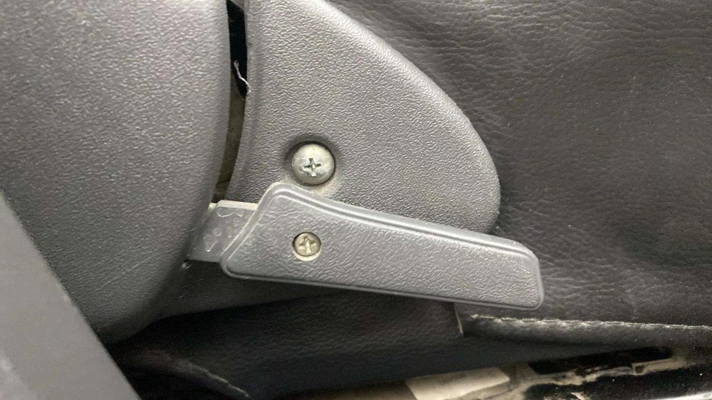 2018 Maruti Alto 800 VXI O, Petrol, Manual, 47,539 km, Driver Side Adjustment Panel