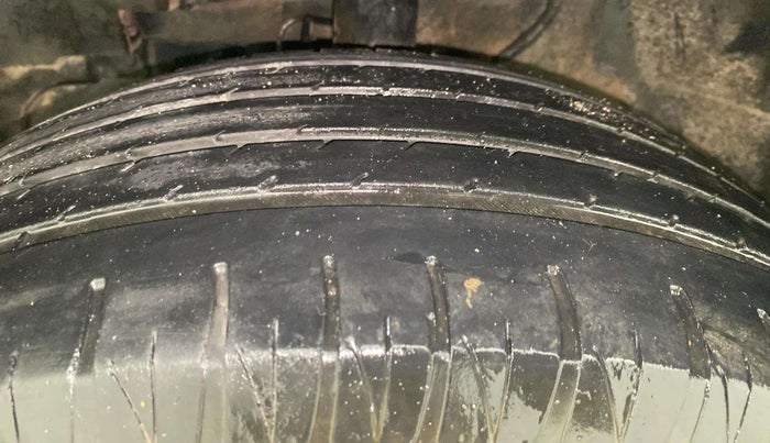 2020 Tata NEXON XZ PLUS PETROL, Petrol, Manual, 34,110 km, Left Front Tyre Tread