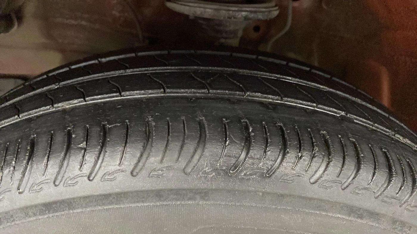 2021 Maruti S PRESSO VXI CNG, CNG, Manual, 67,127 km, Left Front Tyre Tread