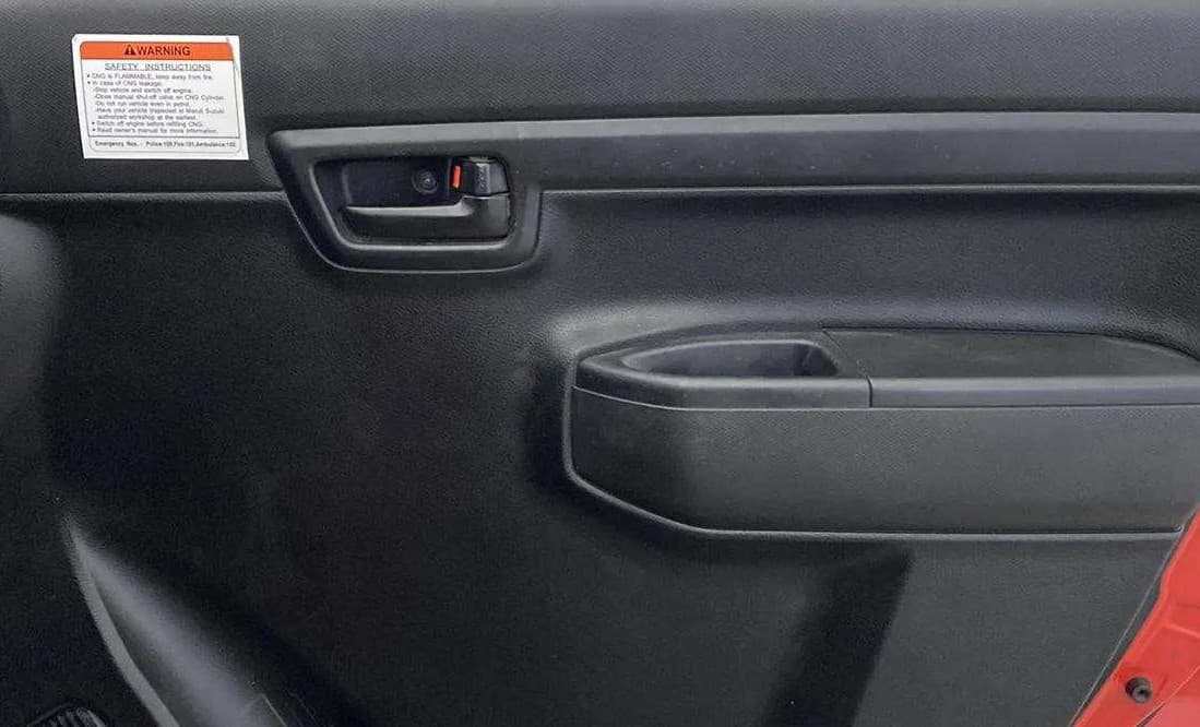 2021 Maruti S PRESSO VXI CNG, CNG, Manual, 67,127 km, Driver Side Door Panels Control