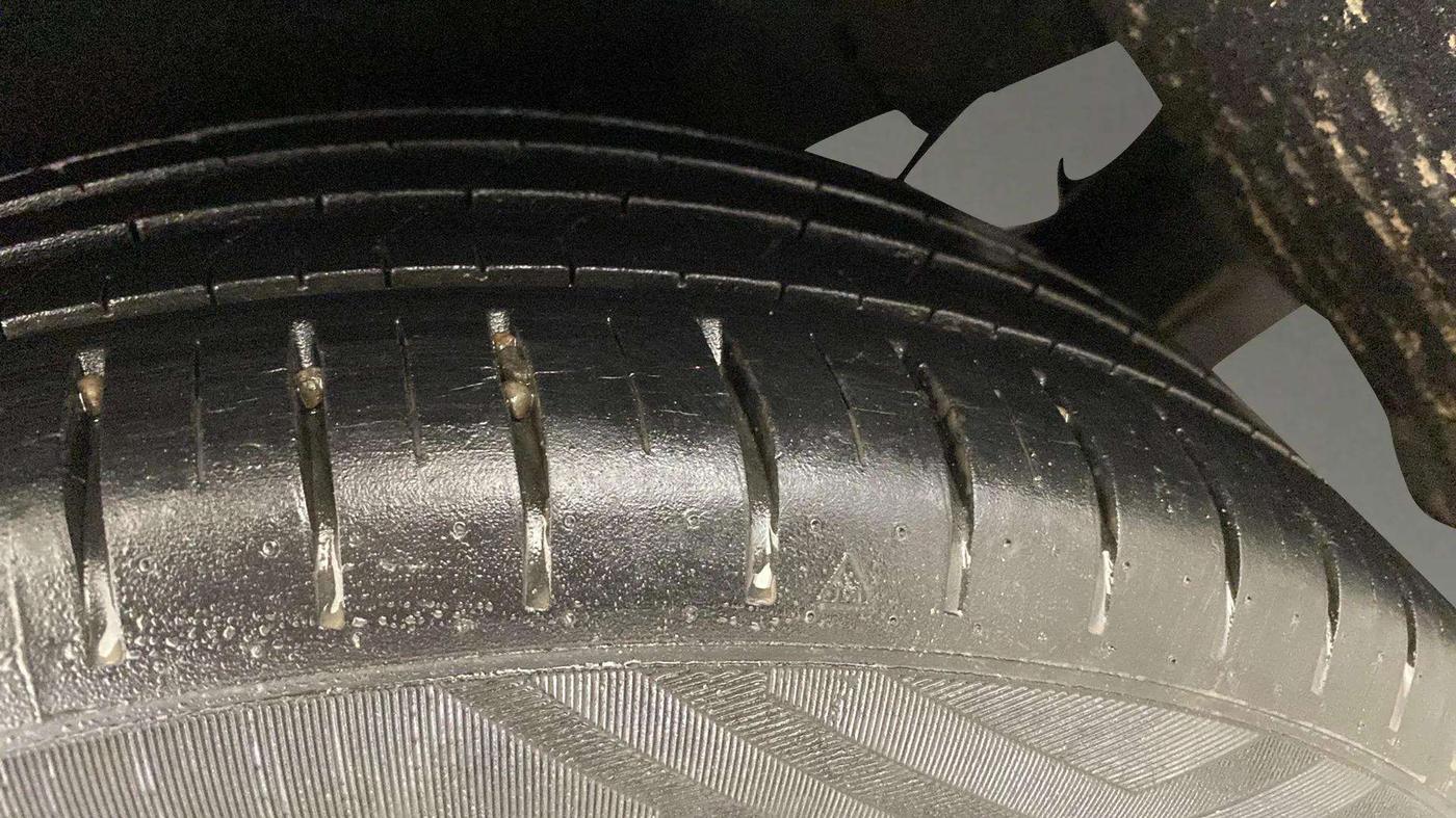 2017 Maruti Baleno ZETA PETROL 1.2, Petrol, Manual, 22,079 km, Right Rear Tyre Tread