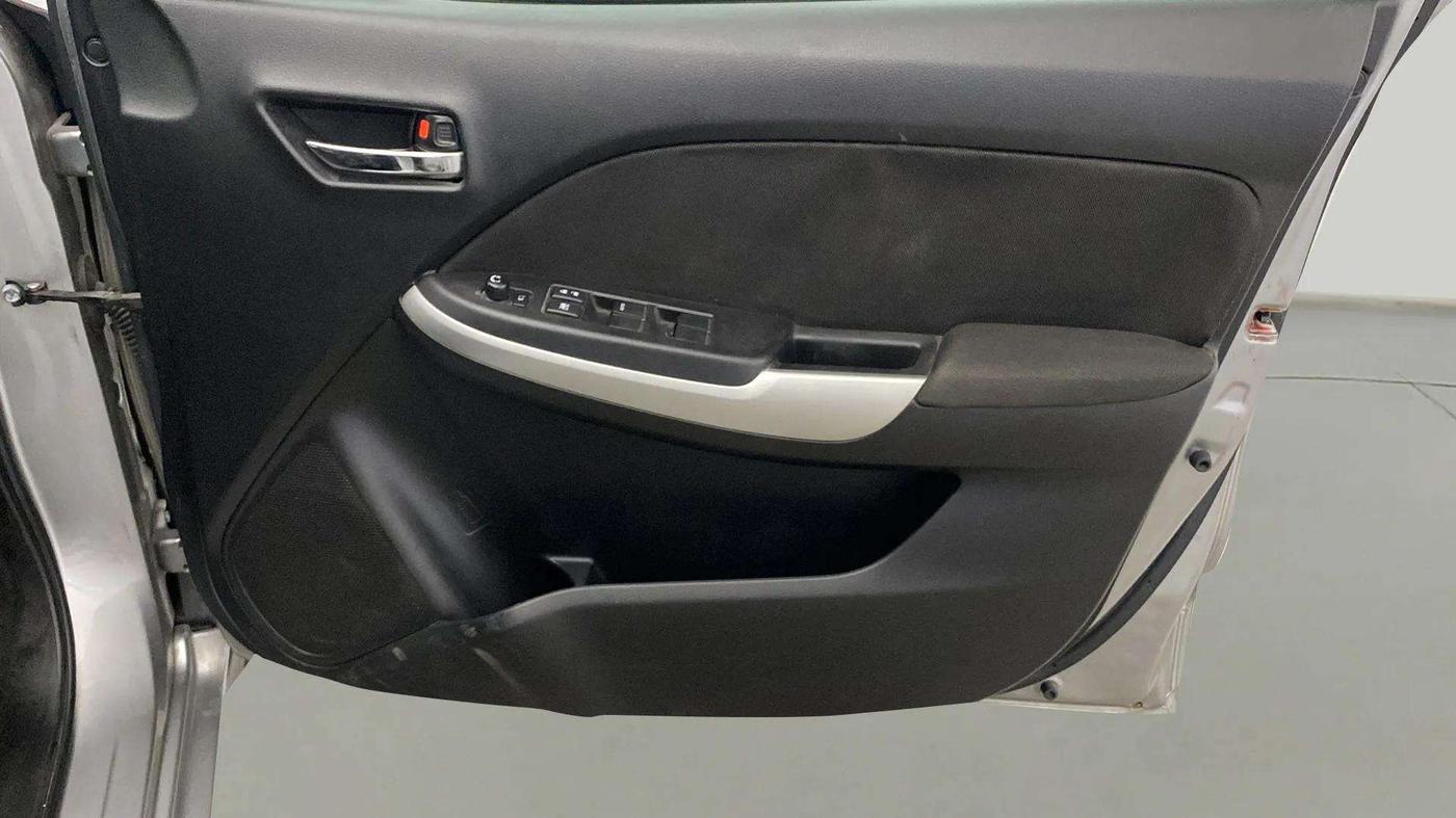 2017 Maruti Baleno ZETA PETROL 1.2, Petrol, Manual, 22,079 km, Driver Side Door Panels Control