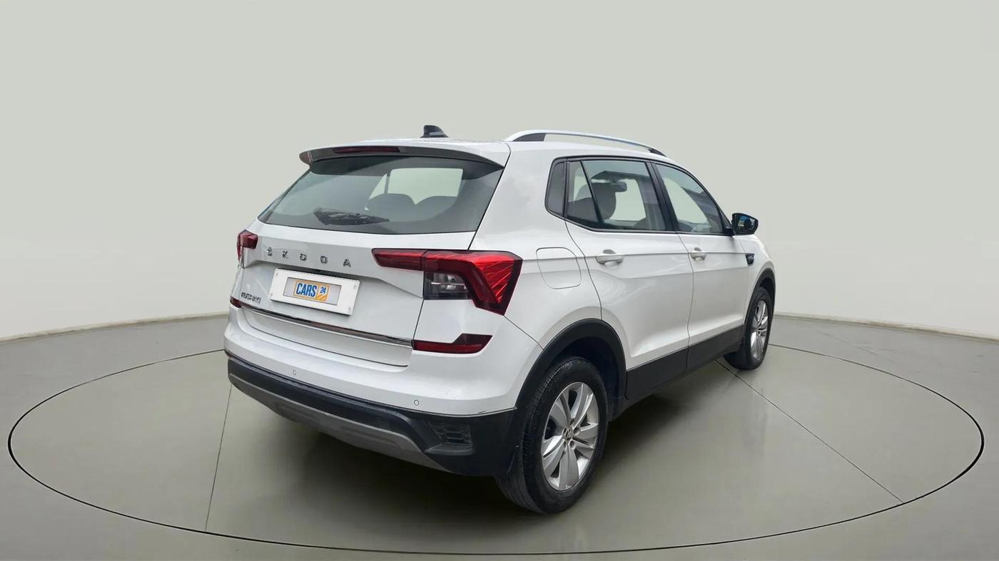 2021 Skoda KUSHAQ AMBITION 1.0L TSI AT, Petrol, Automatic, 35,569 km, Right Back Diagonal
