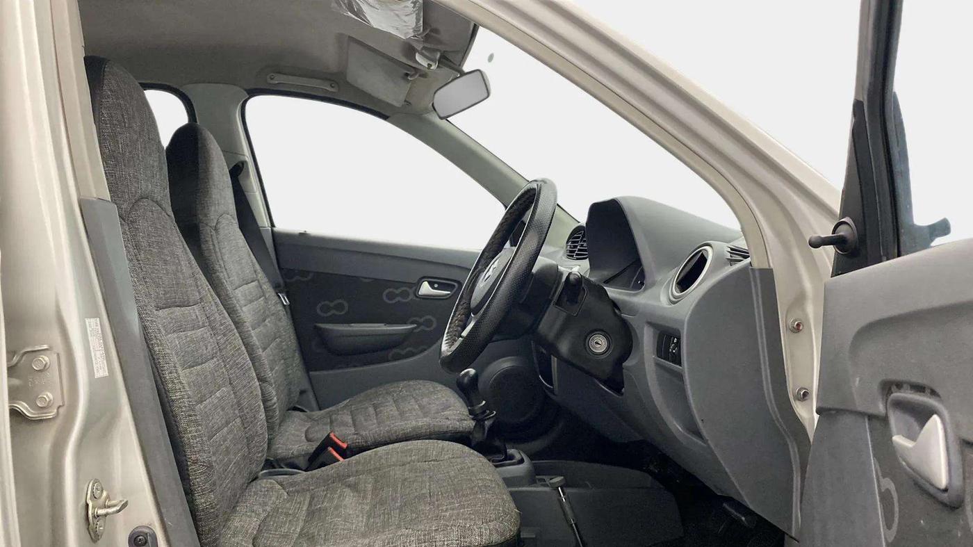 2015 Maruti Alto 800 VXI, Petrol, Manual, 40,836 km, Right Side Front Door Cabin