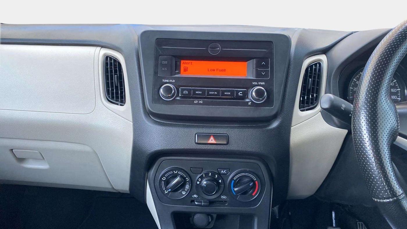 2019 Maruti New Wagon-R VXI 1.0, Petrol, Manual, 31,421 km, Air Conditioner