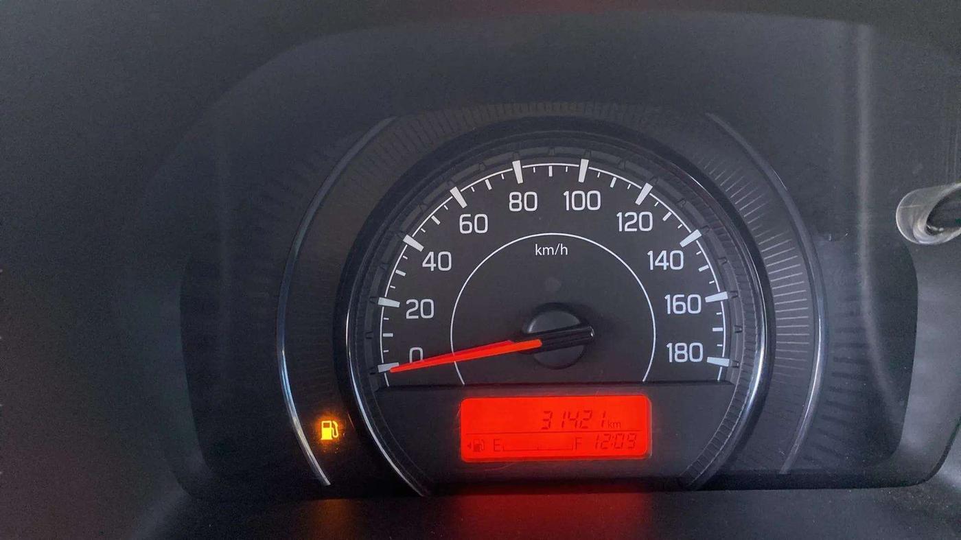 2019 Maruti New Wagon-R VXI 1.0, Petrol, Manual, 31,421 km, Odometer Image