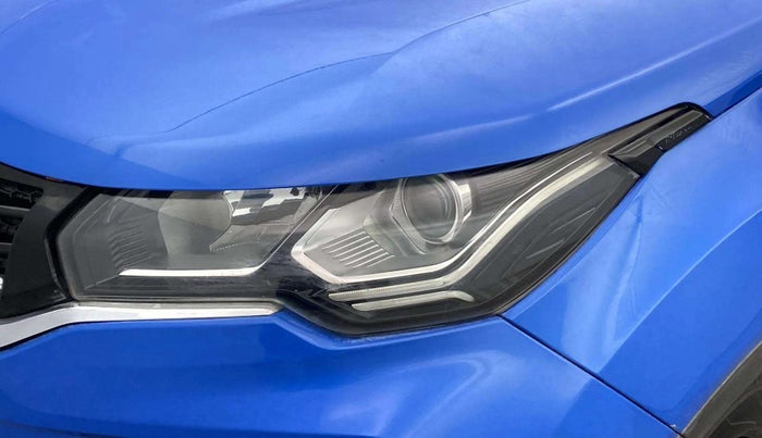 2021 Tata NEXON XM SUNROOF PETROL, Petrol, Manual, 79,898 km, Left headlight - Daytime running light not functional