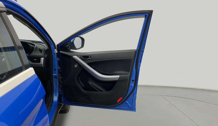 2021 Tata NEXON XM SUNROOF PETROL, Petrol, Manual, 79,898 km, RHS Front Door