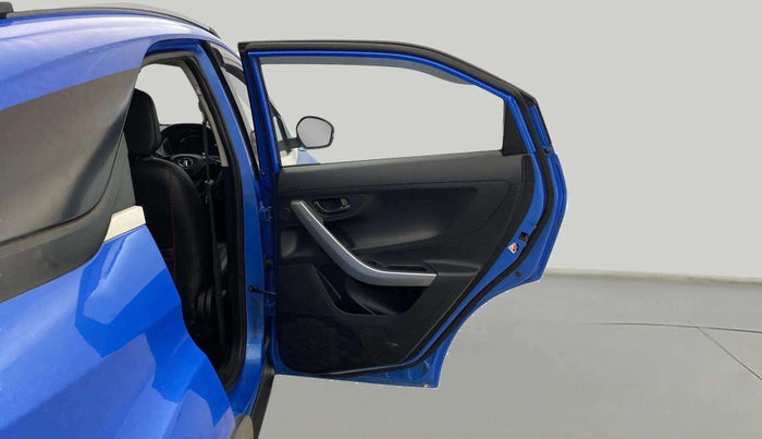 2021 Tata NEXON XM SUNROOF PETROL, Petrol, Manual, 79,898 km, LHS Rear Door