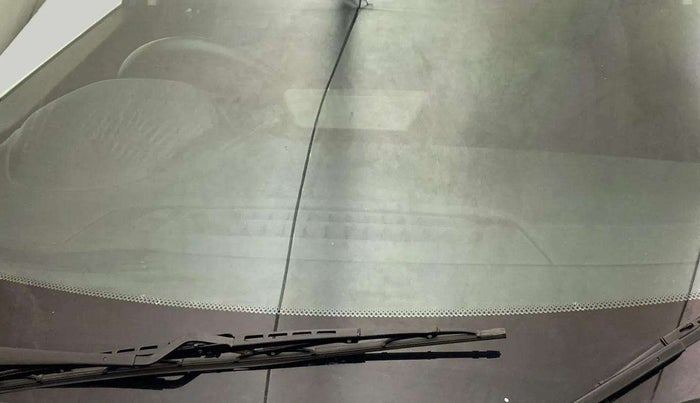 2021 Tata NEXON XM SUNROOF PETROL, Petrol, Manual, 79,898 km, Front windshield - Minor spot on windshield