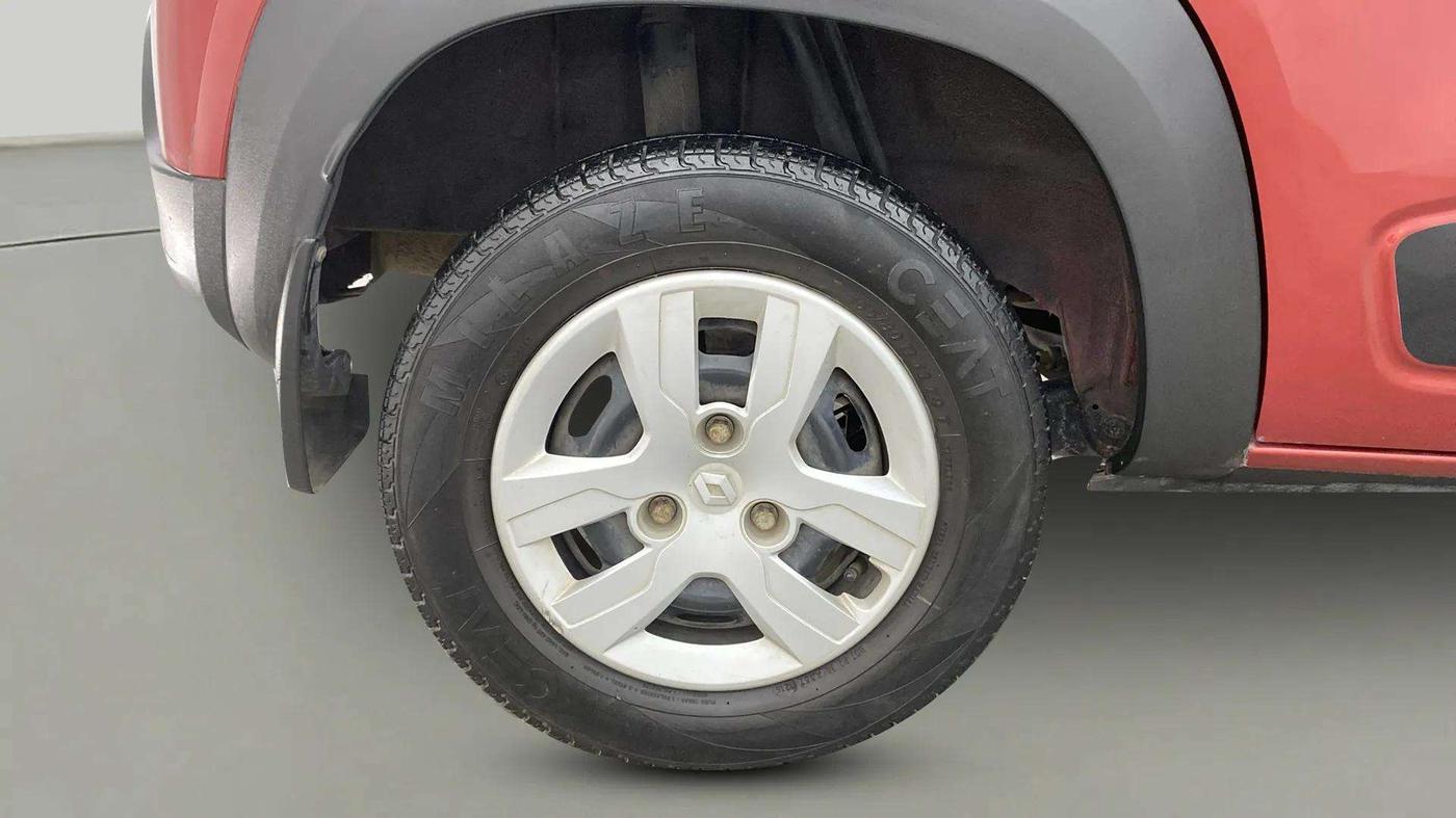 2016 Renault Kwid RXT 0.8, Petrol, Manual, 40,436 km, Right Rear Wheel