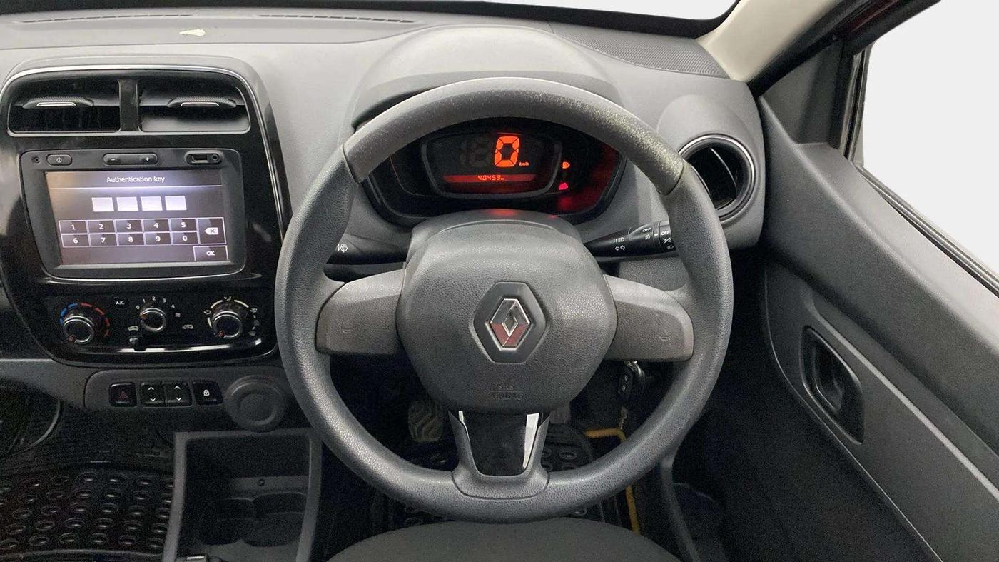 2016 Renault Kwid RXT 0.8, Petrol, Manual, 40,436 km, Steering Wheel Close Up